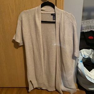 Short sleeved cardigan